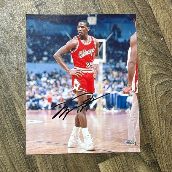 Michael Jordan  autographed 8x10 photo - Picture 1 of 1